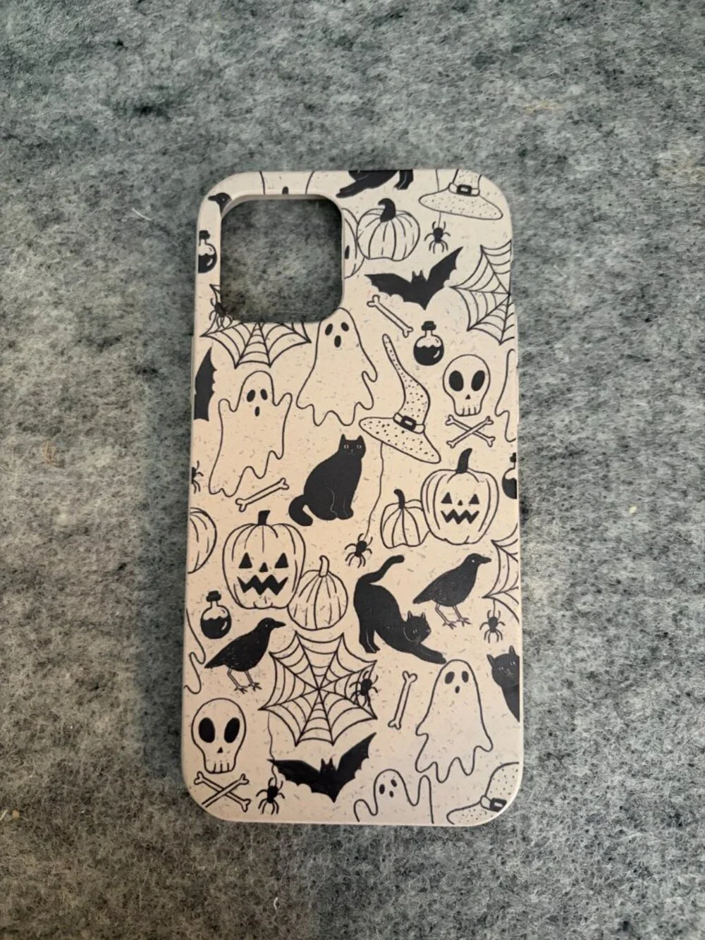 iPhone 12/12 Pro Pela Tan Halloween Phone Case